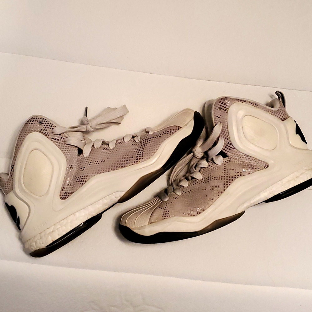 Adidas D Rose
